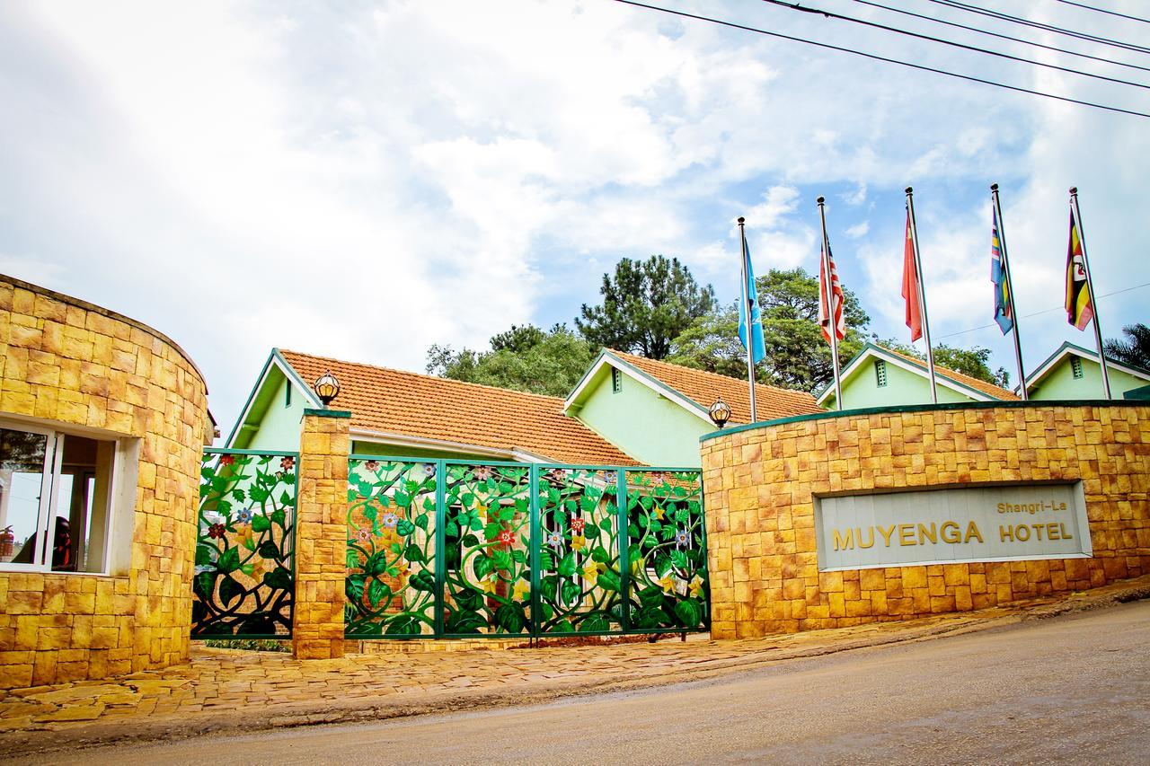 Shangri-La Hotel Muyenga Bugolobi Extérieur photo